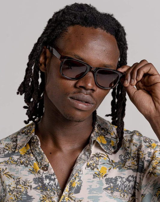 D-STRUCT MASTERICK MEN'S WAYFARER SUNGLASSES | TORTOISE SHELL