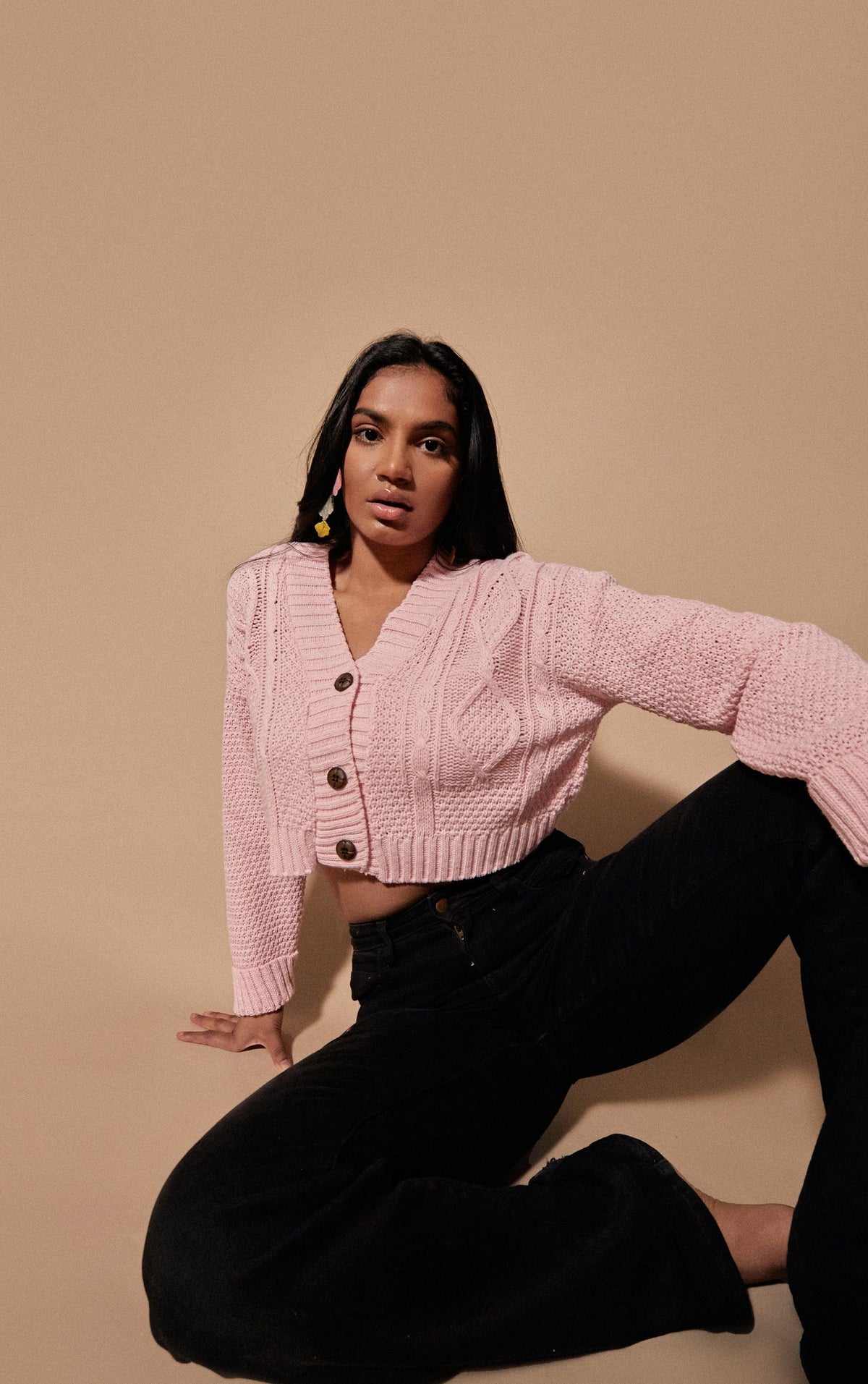 Cable Cropped Button Up Cardigan Pink